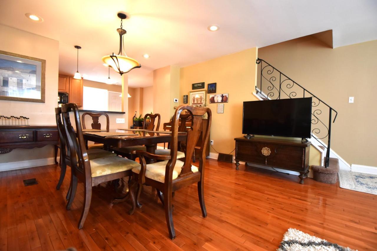 Tuscany 2900 - Classic Italian Style 3Br W Parking Near Airport Φιλαδέλφεια Εξωτερικό φωτογραφία